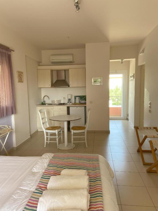 Casa Di Terra Apartment Gythio Luaran gambar