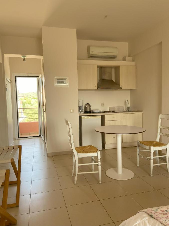 Casa Di Terra Apartment Gythio Luaran gambar