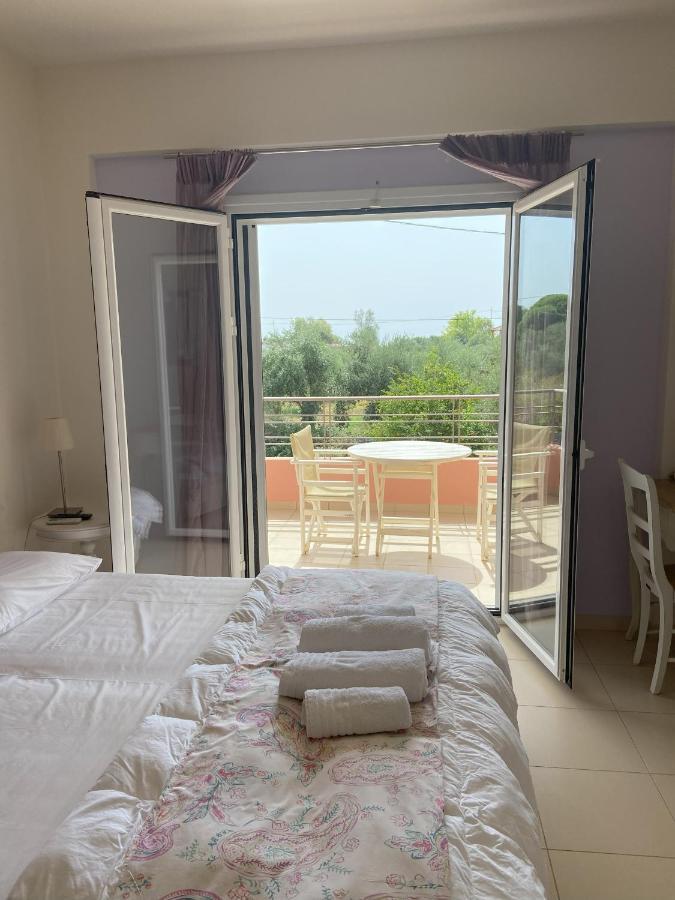 Casa Di Terra Apartment Gythio Luaran gambar