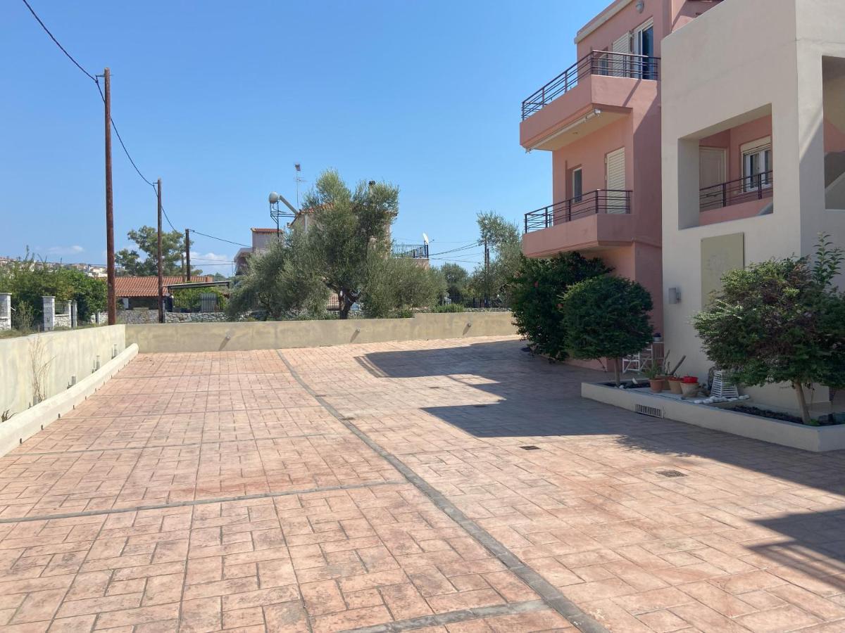 Casa Di Terra Apartment Gythio Luaran gambar
