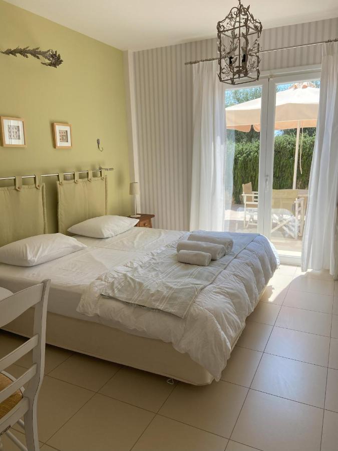 Casa Di Terra Apartment Gythio Luaran gambar