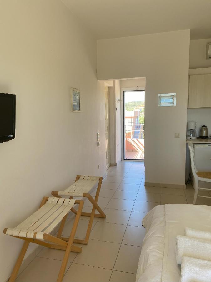Casa Di Terra Apartment Gythio Luaran gambar