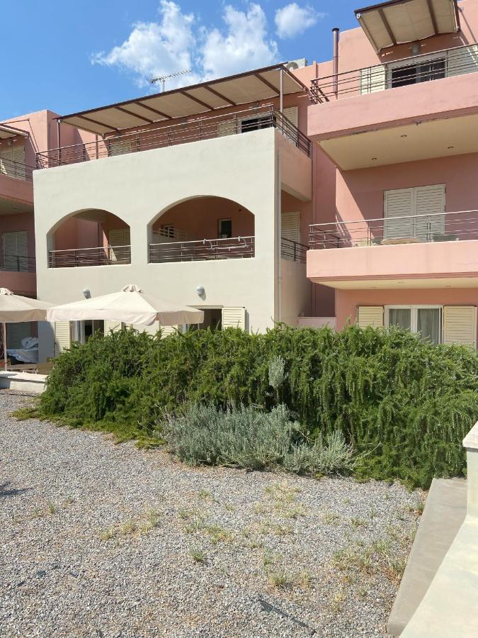 Casa Di Terra Apartment Gythio Luaran gambar