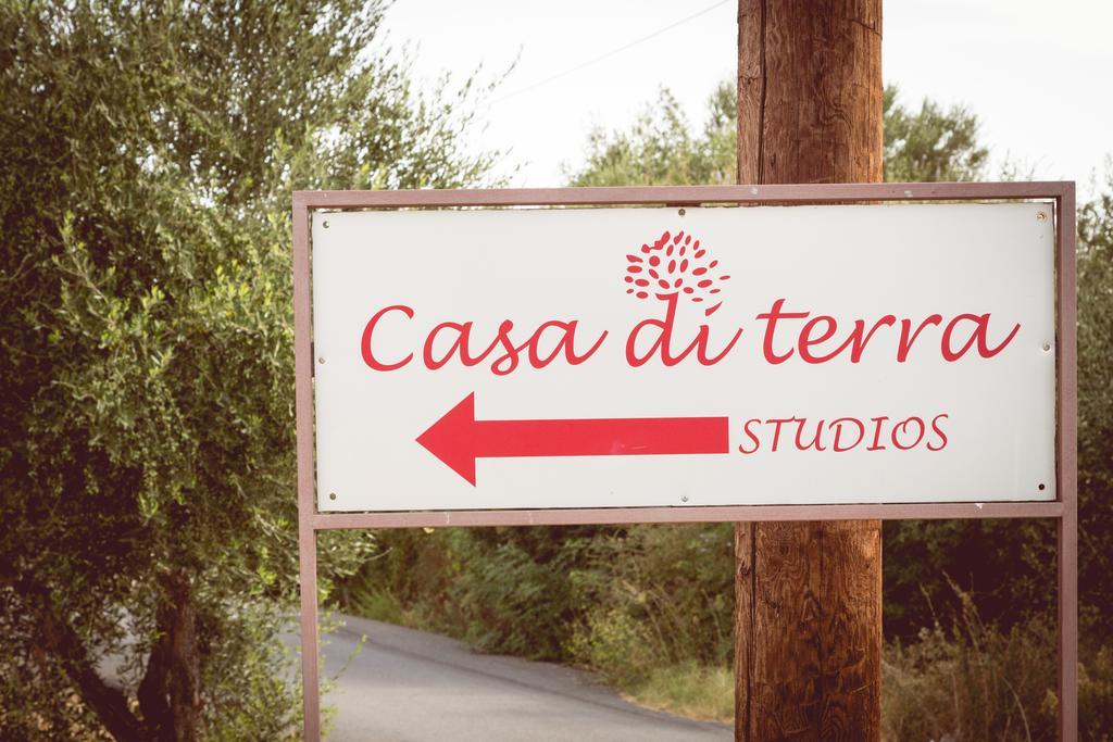 Casa Di Terra Apartment Gythio Luaran gambar